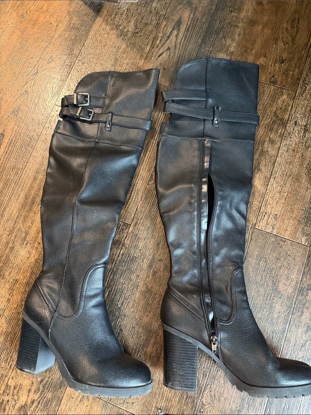 Black Tall Women's Heeled Boots